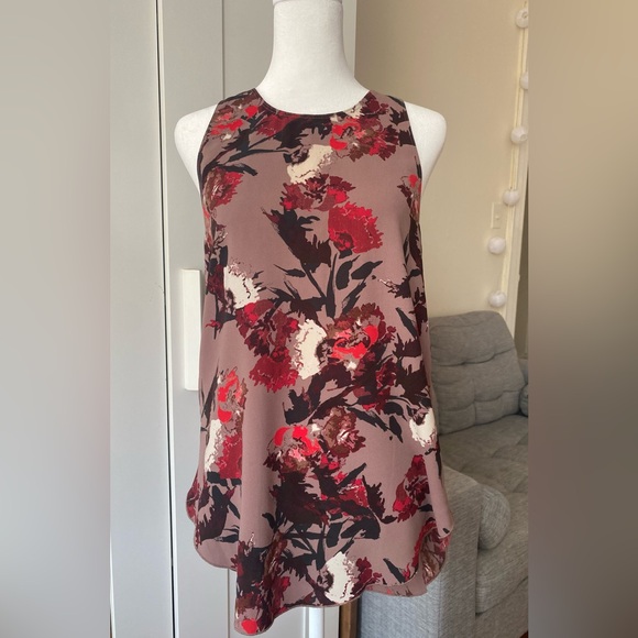 Aritzia Wilfred Sevres Sleeveless Blouse in Mocha Flame Scarlet Floral S - Picture 2 of 8